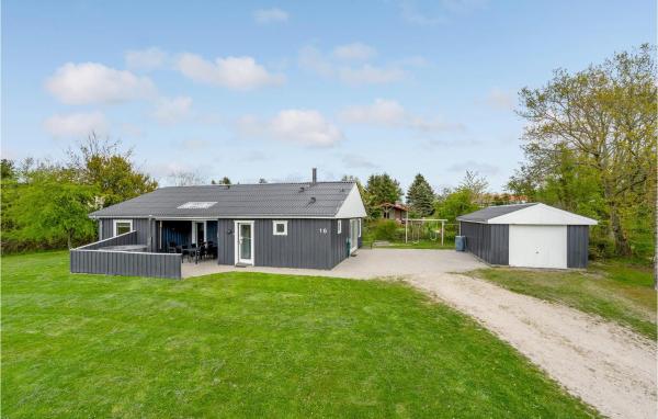 Holiday Home Illeris Xi, Book Feriehus  