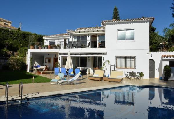 Casa Kasima for family gatherings, Book Villa Hoteller i Costa del Sol med pool, Swimmingpool