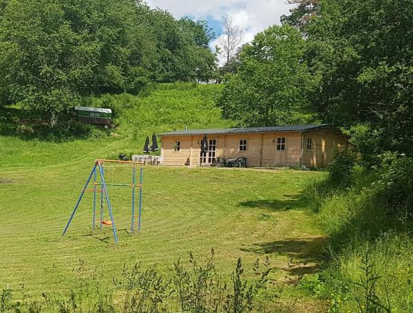 Ferme de la Luciole, Book Feriehus Champs-sur-Tarentaine-Marchal 