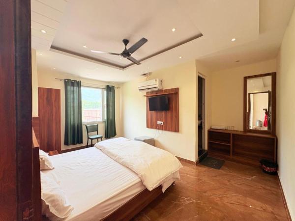 Hotel Hitam