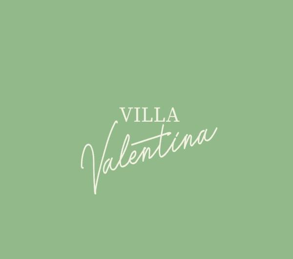 Villa Valentina, Book  Aland Islands hoteller med pool, Swimmingpool