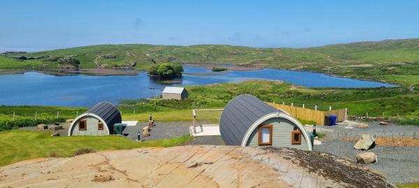 Fairhead Glamping Pods, Book Campingplads Camping og glamping i Northern Ireland, Campingplads