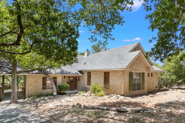 Guadalupe River Retreat, Book Pension Kreutzberg 