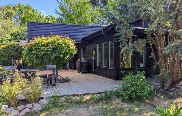 Gorgeous Home In Hasslö With Kitchen, Book Feriehus Hasslö Blekinge