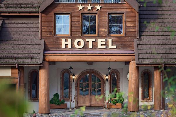 Hotel Szymbark, Book Hotel Szymbark Kashubia