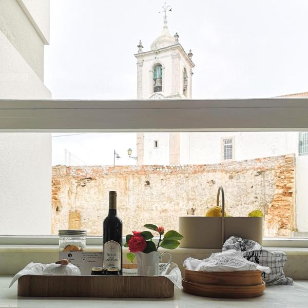 Casa do Adro, casaspensadas, Book Feriehus Juncal Centro Region