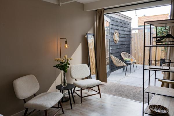 La Siesta Noordwijk Zee, Book Bed and Breakfast Zuid-Holland hoteller med parkering, Parkering