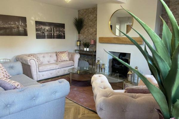 Castle View House