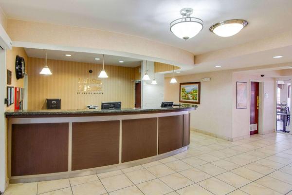 MainStay Suites Texas Medical Center-Reliant Park, Book Hotel Houston hoteller med pool, Swimmingpool