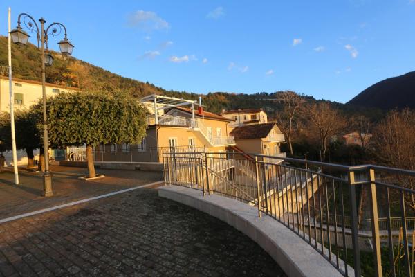 Le Camere di Corte, Book Hotel Hoteller i Irpinia med parkering, Parkering