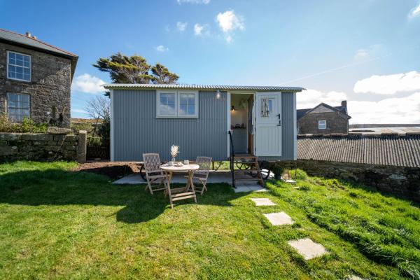 The Shepherd's Hut, Book Feriehus Penzance Cornwall