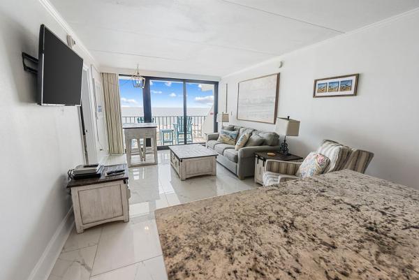Island Winds East 306 by Meyer Vacation Rentals, Book Hotel Alabama hoteller med parkering, Parkering