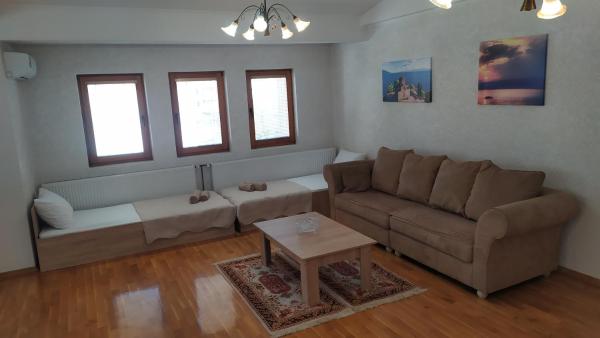Villa Koteski - Spacious Apt, Near Lake & Parking, Book  Ohrid Lake Ohrid