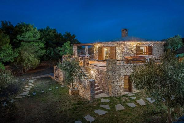 Villa Viva Brac - Pool - Meerblick, Book  Povlja Brac