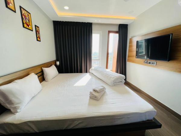 Hotel Royal Vanilla, Book Hotel Siliguri West Bengal