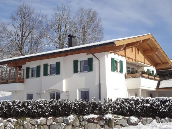 Casa45, Book  Hoteller i Tyrol med parkering, Parkering