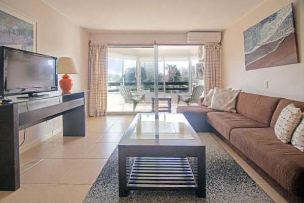Oceana Suites Bora Bora, Book Hotel Punta del Este 