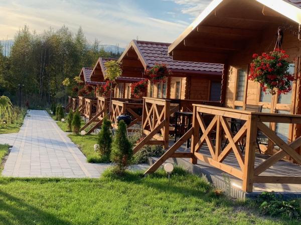 ZIELONA DOLINA - kompleks dla rodzin z dziećmi, Book  Warmia-Masuria hoteller med pool, Swimmingpool