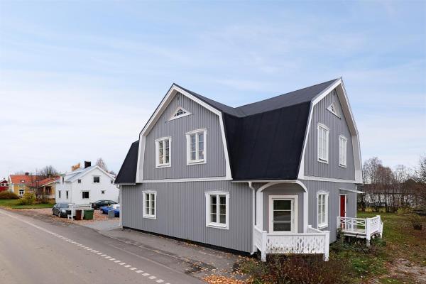 Guestly Homes - 4BR Charming Apartment, Book Lejlighed Pitea Norrbotten