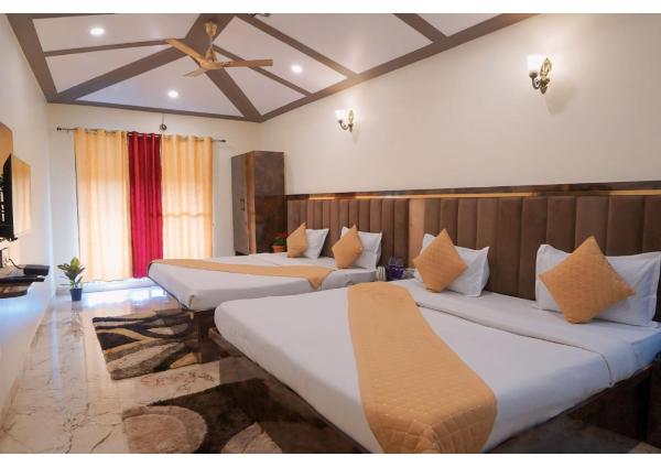 Saanjh Riverside Resort, Book  Hoteller i New Delhi med pool, Swimmingpool