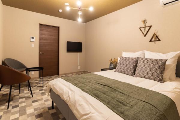 Bijou Suites Next, Book  Sakai 