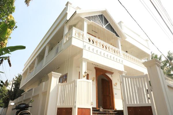 Viceroy Inn Homestay, Book  Fort Kochi New Delhi