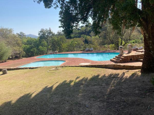 Amani Bush Escape, Book  Buffelspoort North West
