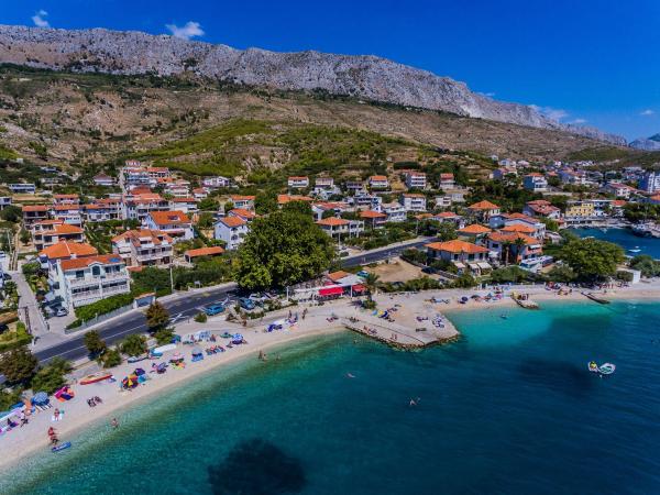 Apartments Near Beach, Book  Dugi Rat Split Region