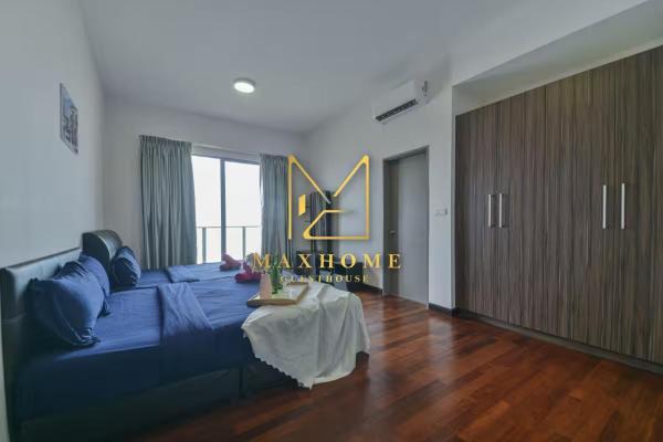 Maxhome at Silverscape Residence Melaka, Book  Melaka hoteller med pool, Swimmingpool