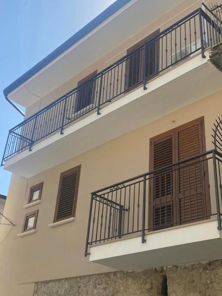 Affittacamere U’FURNILLO, Book  Cautano Campania