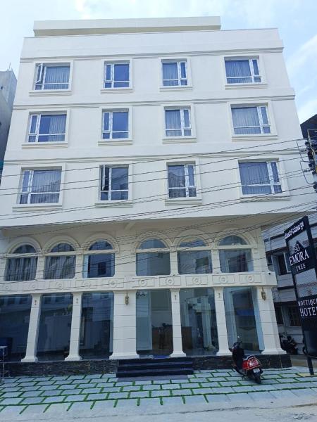 Hotel Emora Tree, Book  Mysore Bangalore