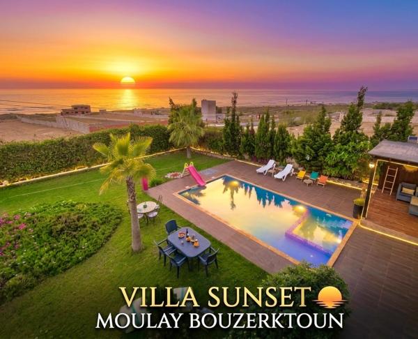 Villa Sunset Moulay Bouzerktoun, Book  Marrakech-Tensift-Haouz hoteller med pool, Swimmingpool