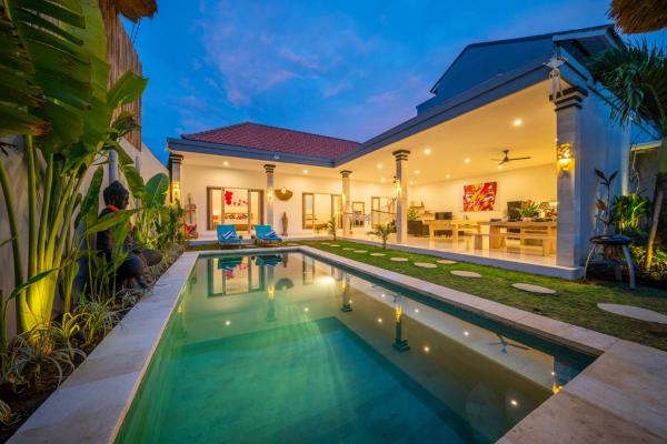 Luxury Villa Summerlin, Book  Canggu Badung