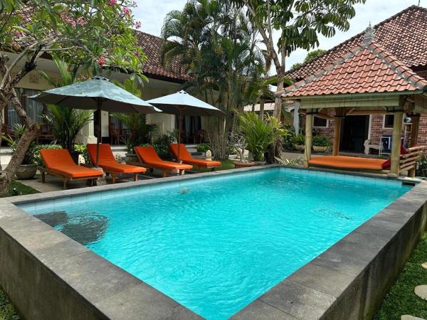 Tiga Naga Villa, Book  Billige hoteller i Bali