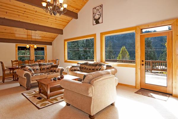 Valley View at Palisades -4 BR w Mountain Views, Pet-Friendly, and Close to Village, Book  SPA-hoteller i Squaw Valley, SPA