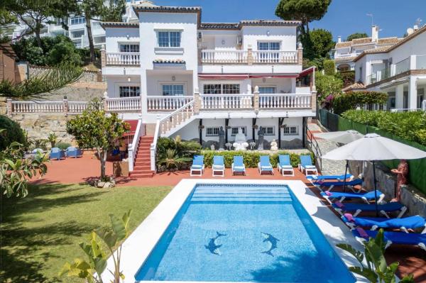 Villa Casa Jaska by Villa Plus, Book  Hoteller i Costa del Sol med pool, Swimmingpool