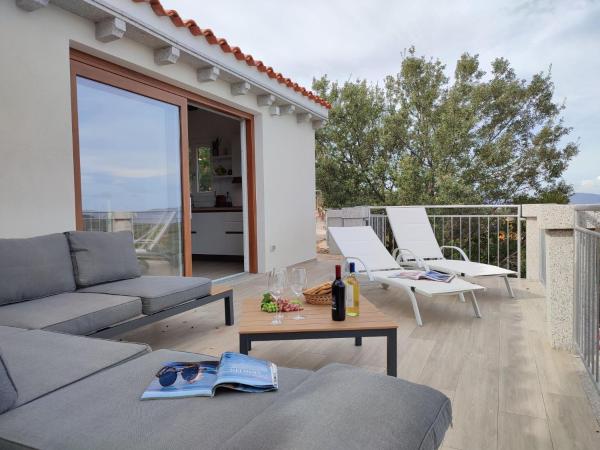 Villa Aurora by Interhome, Book  Murta Maria Emerald Coast