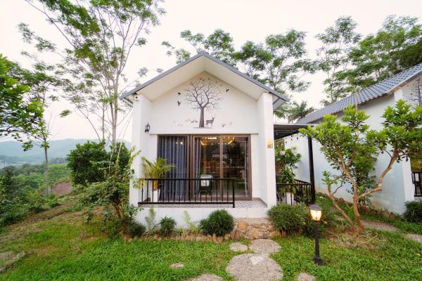 Dream Villas Thạch Thất Venuestay, Book  Hoteller i Ha Noi Municipality med pool, Swimmingpool