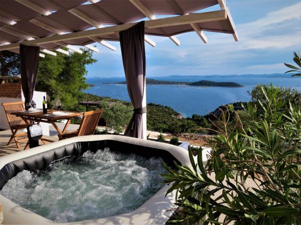 Villa Kornati, Book  Tkon Pasman Island