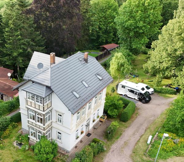 Ferienwohnung im Kunst- und Logierhaus Villa Ihler, Book  Luisenthal Thuringian Forest