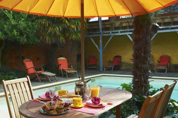 La Halte du Temps, Book Bed and Breakfast Montesquieu-Volvestre 