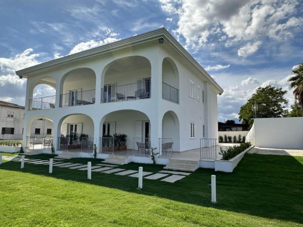 Villa Achiropita, Book  Rossano Calabrien