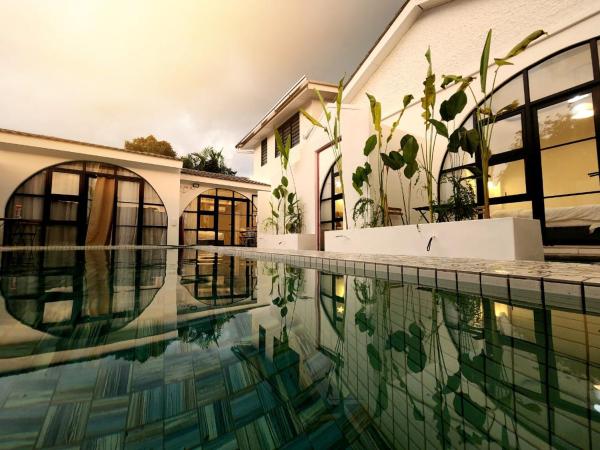 Ipoh Young Villa, Hotel Inspired, Book Hotel Perak hoteller med pool, Swimmingpool