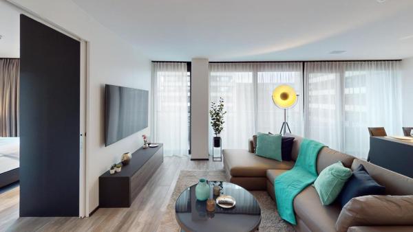 Spacious 1 bedroom apartment with balcony, Book Lejlighed 4. Aussersihl Zürich