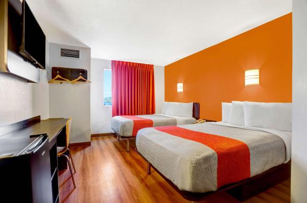 Motel 6 Benson