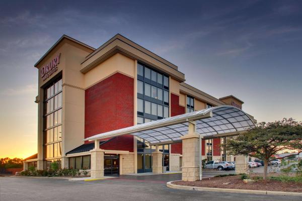Drury Inn & Suites Evansville East, Book Hotel Indiana hoteller med pool, Swimmingpool