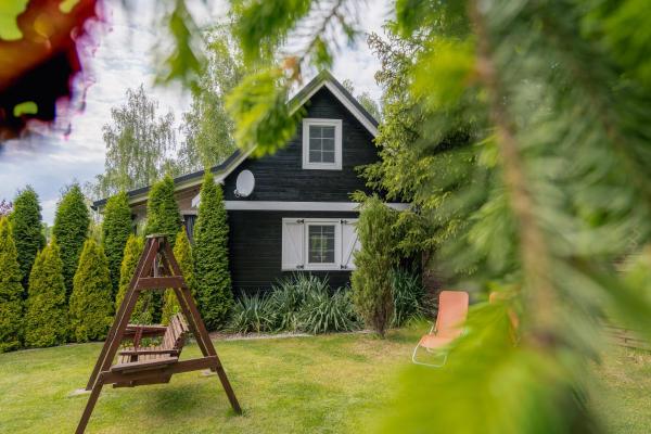 Black&White-Cherry, Book  Hoteller i Wolin Island med parkering, Parkering