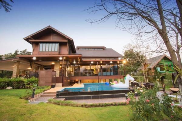 Naralin Khao Yai Mountain View Pool Villa, Book  Pom Prap Sattru Phai Bangkok
