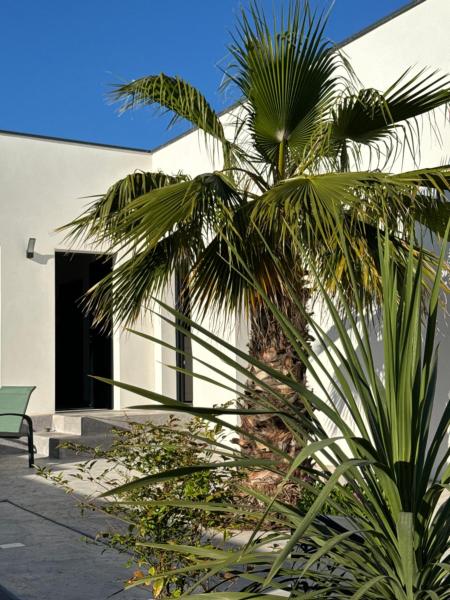 Villas Ambiance 21 Elégance Méditerranéenne à Portiragnes, entre Terre et Mer Villa Helma, Book  Portiragnes Canal du Midi