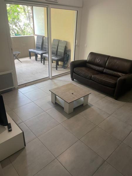 Appartement cozy, 2 chambres en plein cœur de Montpellier, Book  Montpellier Hérault
